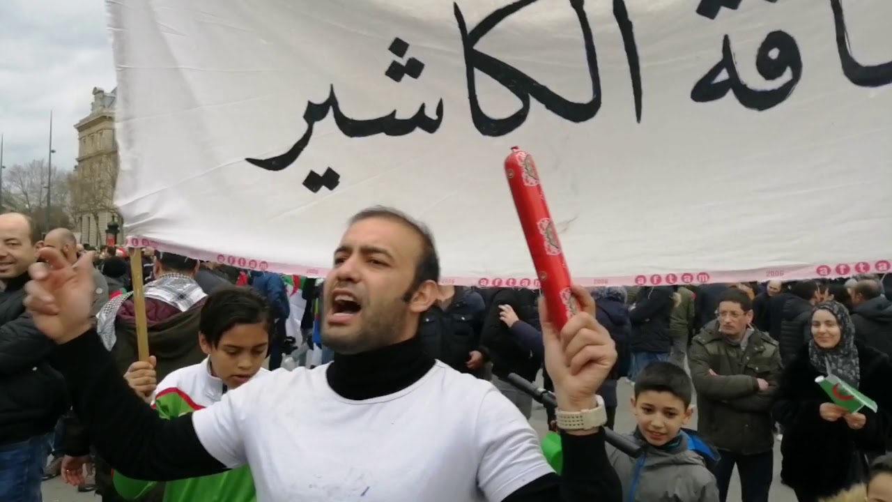 Manifestation du 3 mars 2019 place de la r&eacute;publique &agrave; Paris contre le 5e mandat et le syst&egrave;me.