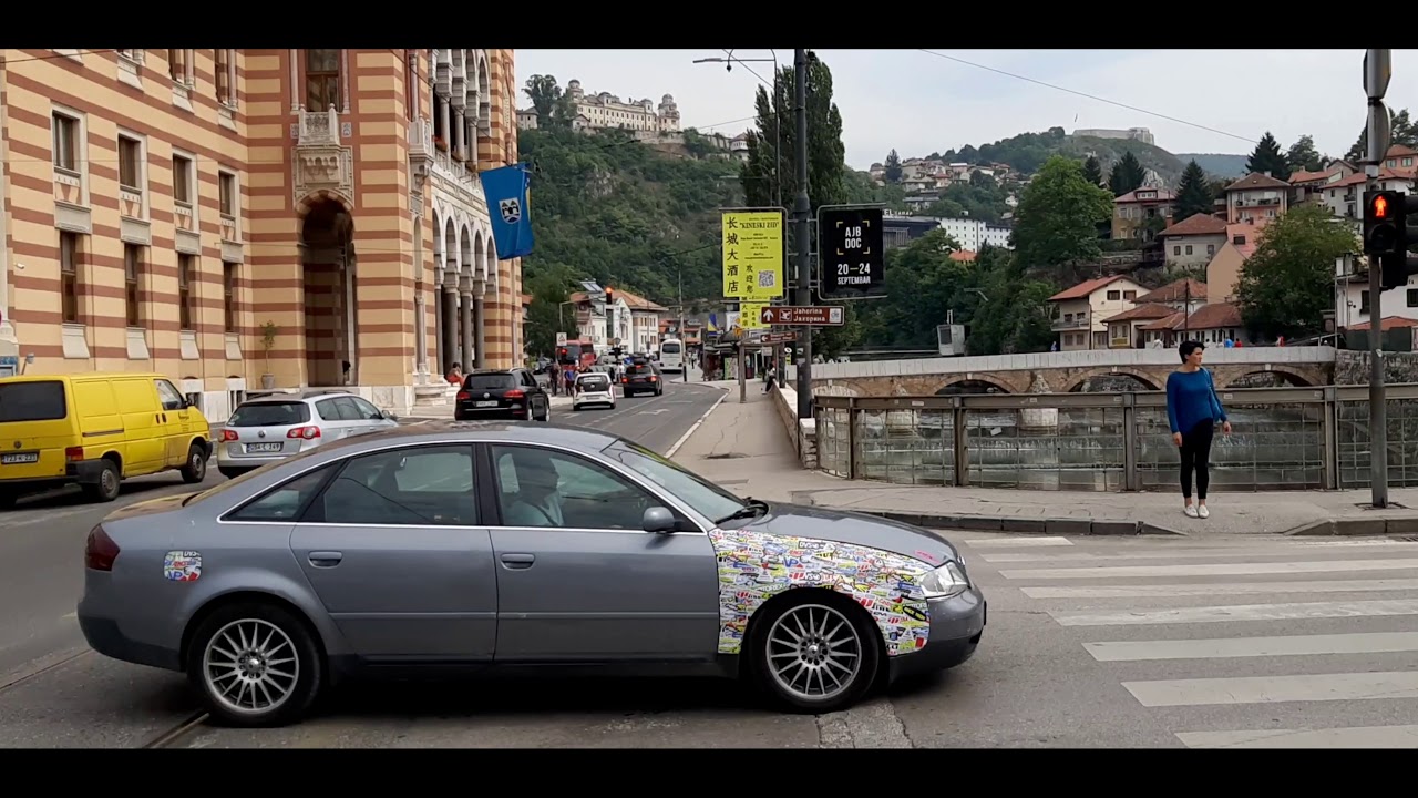 Sarajevo Airport Bus to City Hall, Bascrasija Old Town Centre & Back, 4K