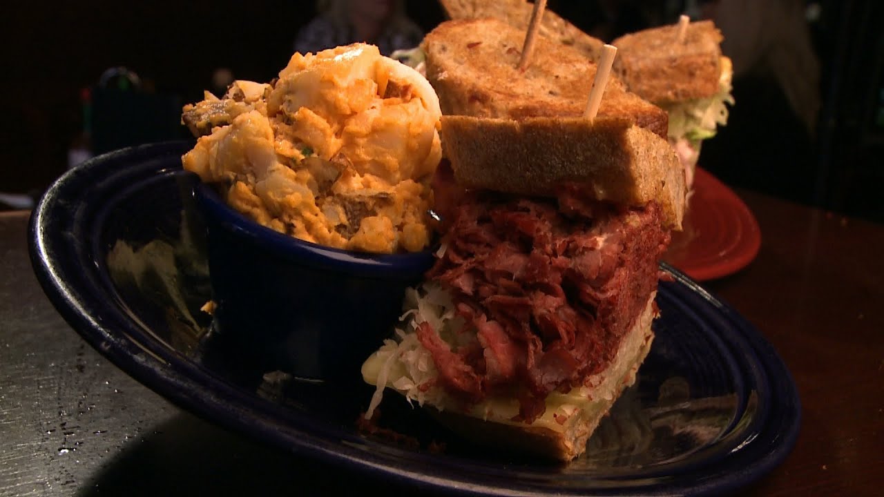 Chicago's Best Sandwiches: Bat 17
