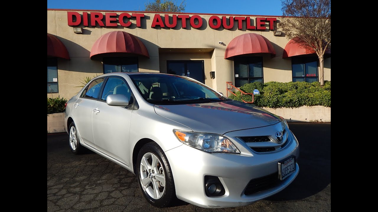 2012 Toyota Corolla LE in depth walk around video review!