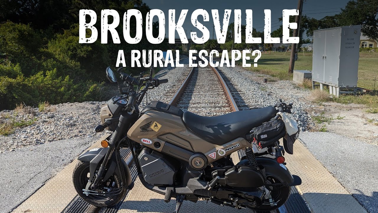 Riding my Honda Navi through a RURAL TOWN with ROLLING HILLS | BROOKSVILLE