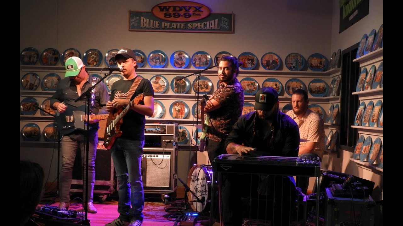 Mike & the Moon Pies 