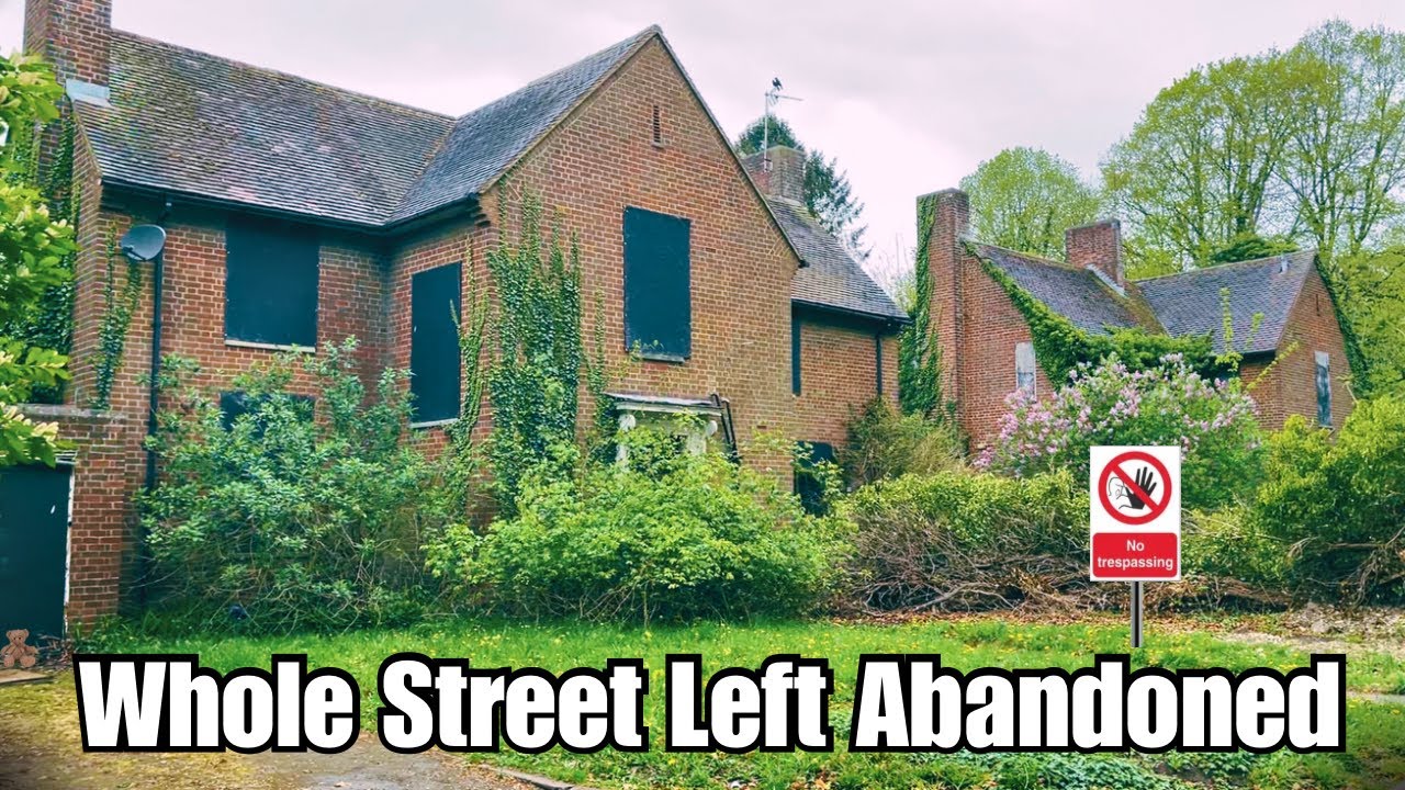 We Found Things On This Street of ABANDONED Houses Boarded Up But Still Full of Belongings