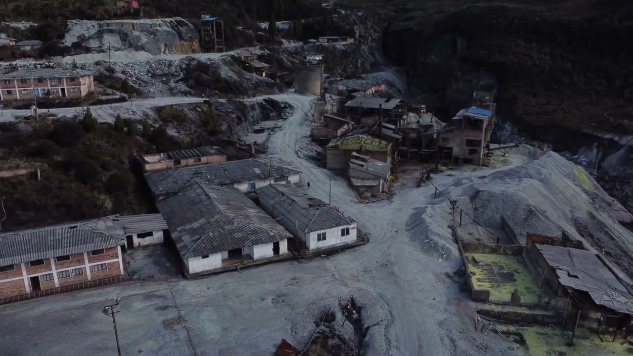 La Mina de Azufre el Vinagre - Purac&eacute;