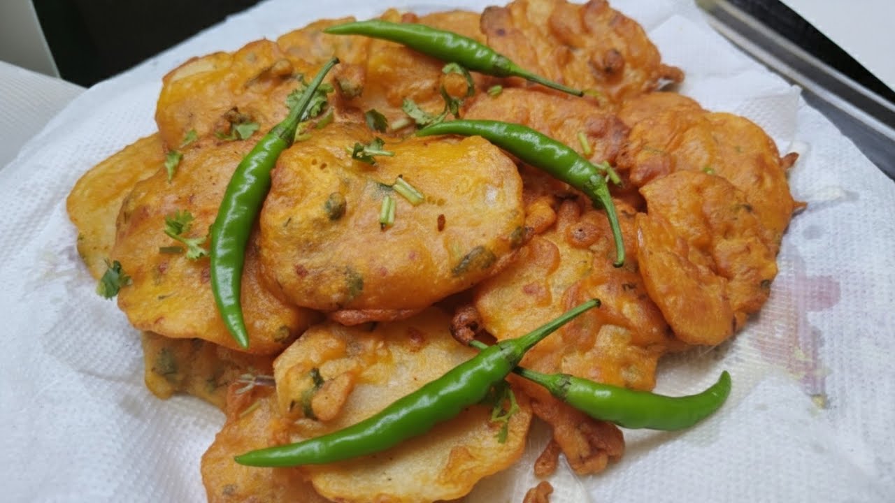 Ramzan Special Crispy Aloo ki Pakodi | Kurkuri Aloo ki Pakodi 🔥