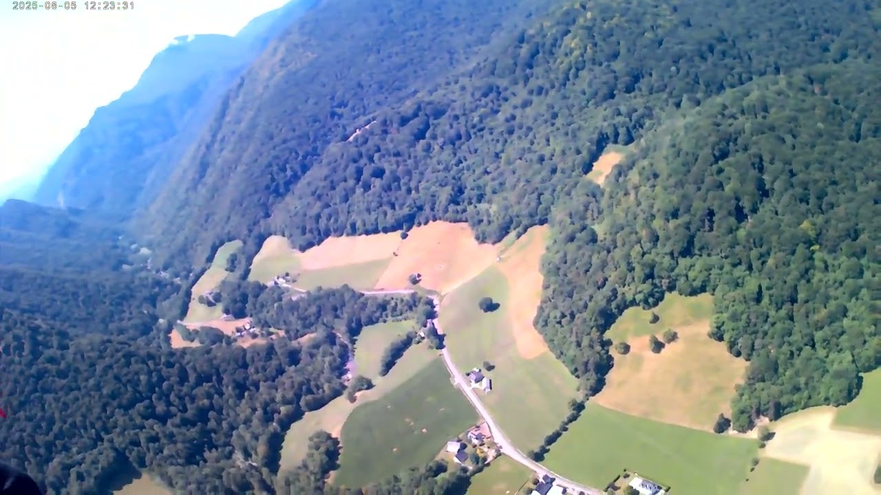 Vol depuis pic merdanson