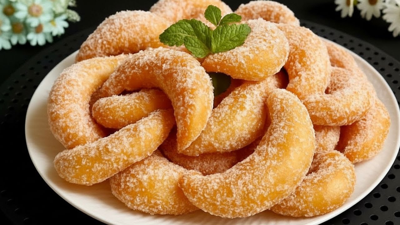 Easy 15-Minute Fried Donuts - No Yeast, No Rising! Just Egg & Yogurt