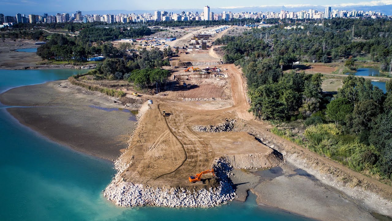15 Temmuz Şehitler Köprüsü inşaatı 250 sektöre katkı sağlayacak, trafiği rahatlatacak