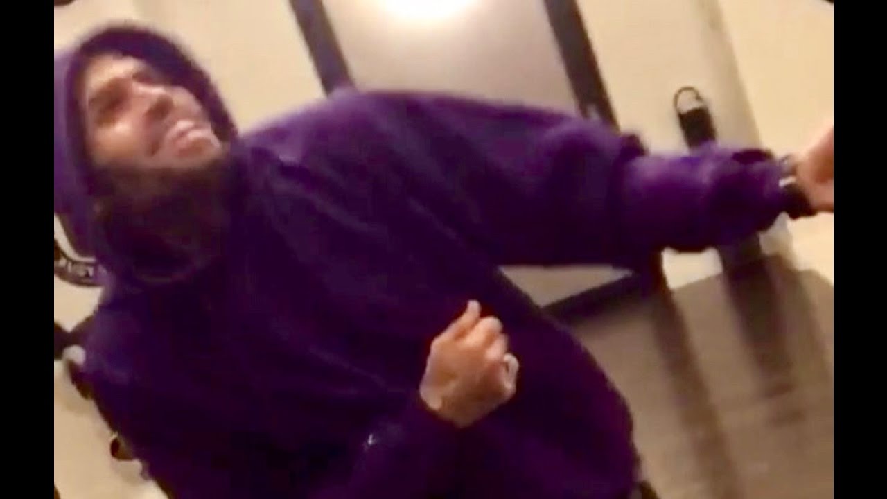 Chris Brown NAILS the U Name It Challenge! #unameitchallenge