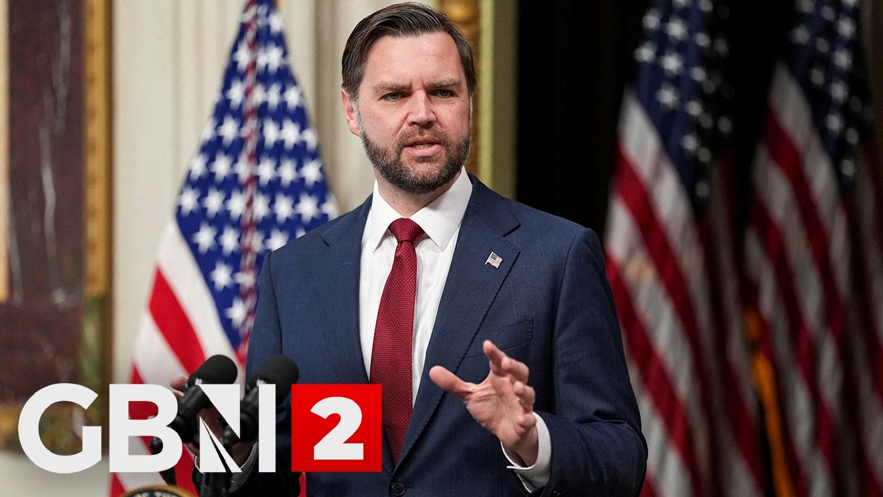СМОТРИТЕ: Вице-президент США Джей Ди Вэнс выступает с речью в Коллегиуме Матиаса Корвинуса в Венг...