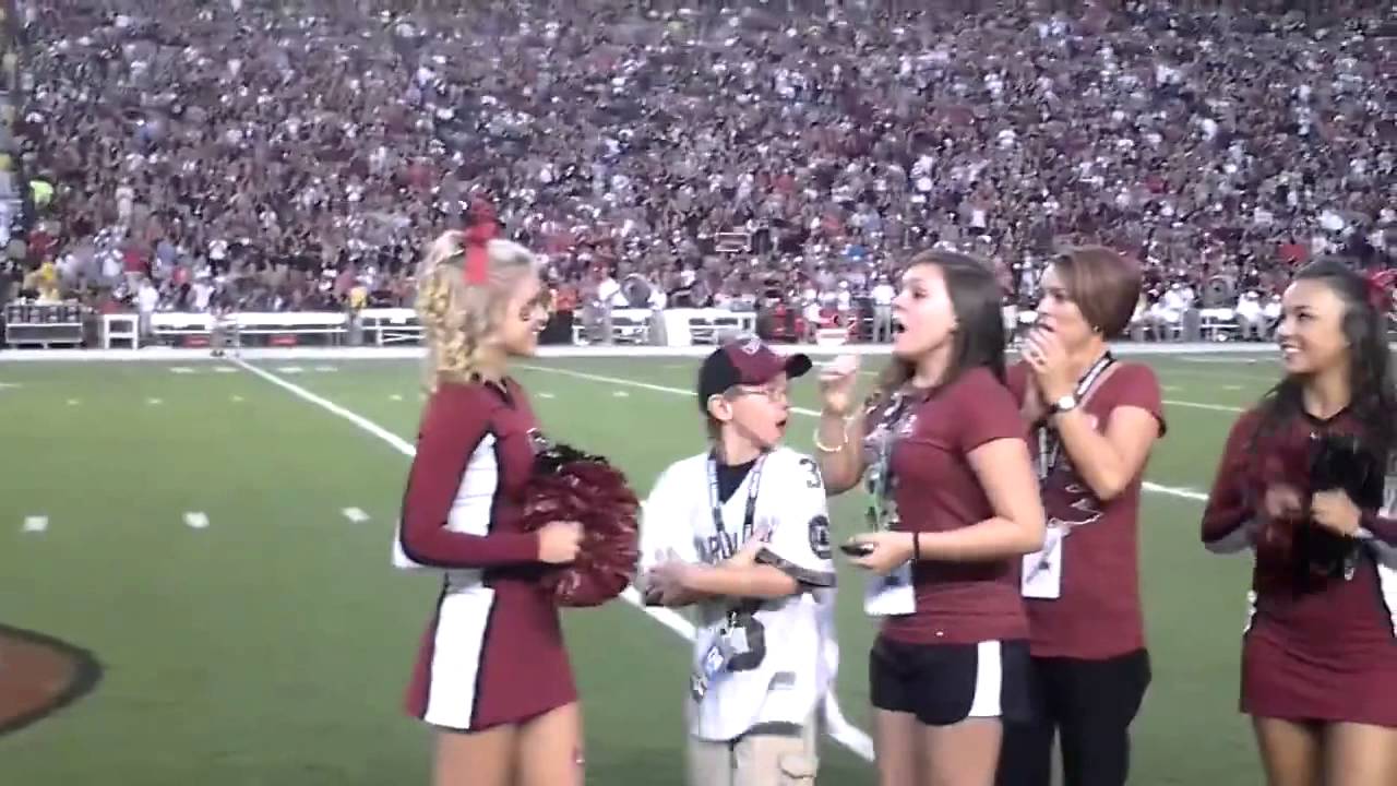 Soldiers Coming Home Surprise Compilation 2015
