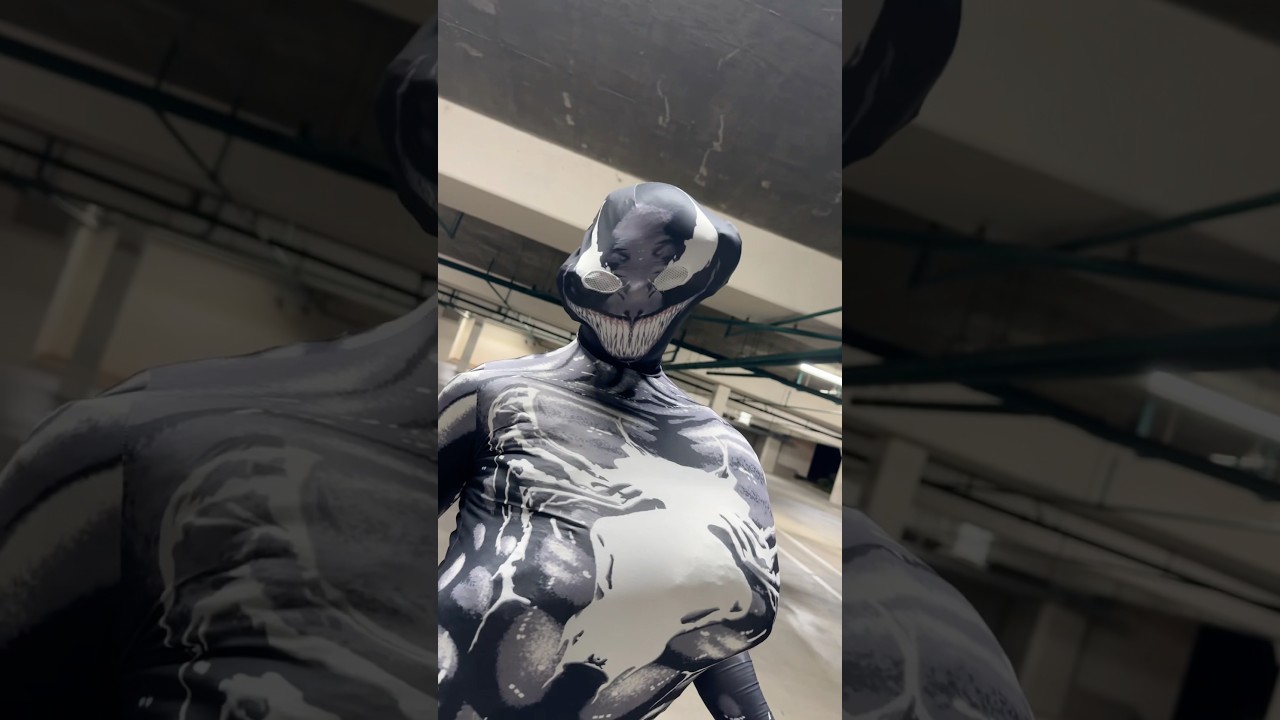 Wygląda na to, że Venom przegrał ze Spoodermanem #venom #spooderman