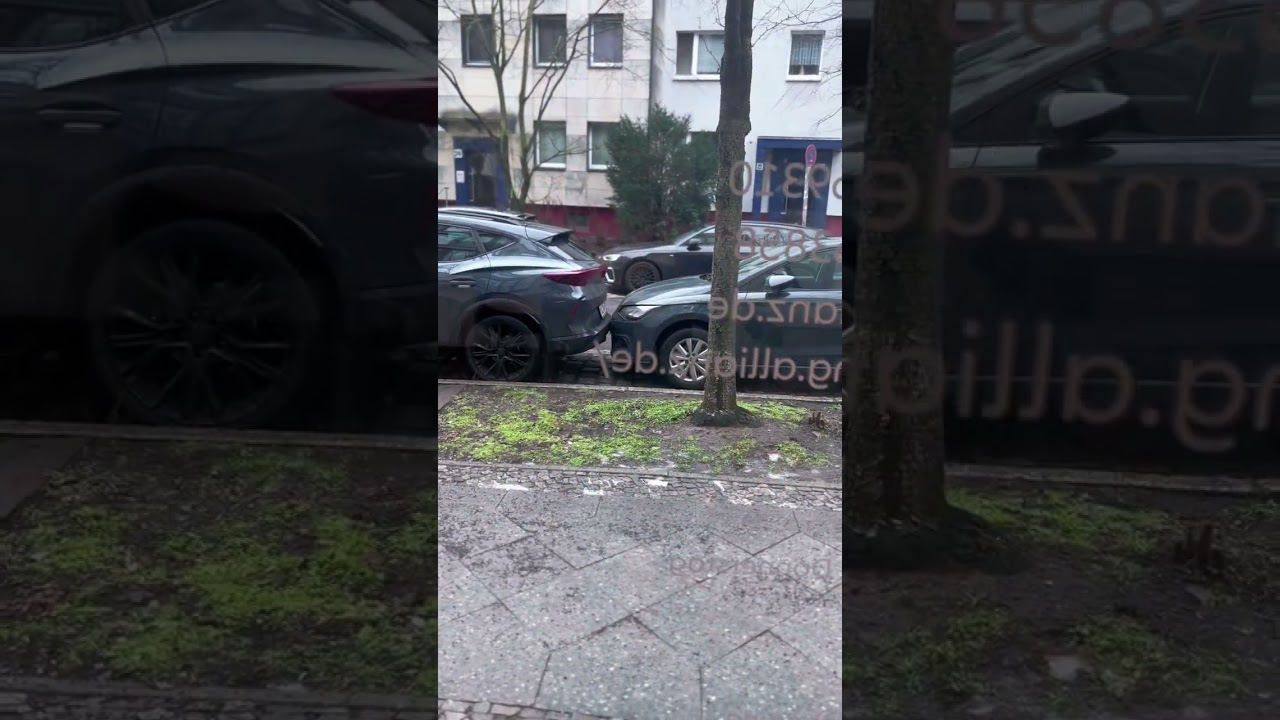 Ich zeige euch gleich, wie hier eingeparkt wurde.
Nach hinten wäre genug Platz gewesen.

Trotzdem st