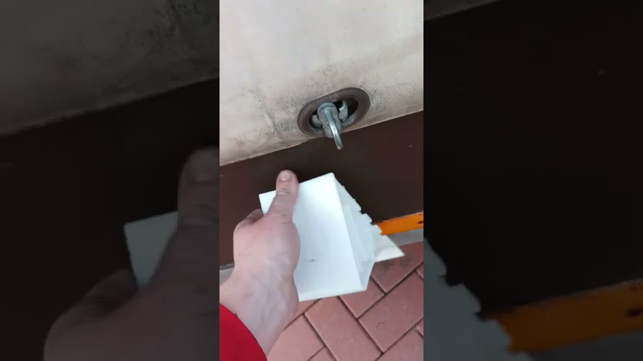 TÜV Vorbereitung eines gebremsten Pkw Anhänger.