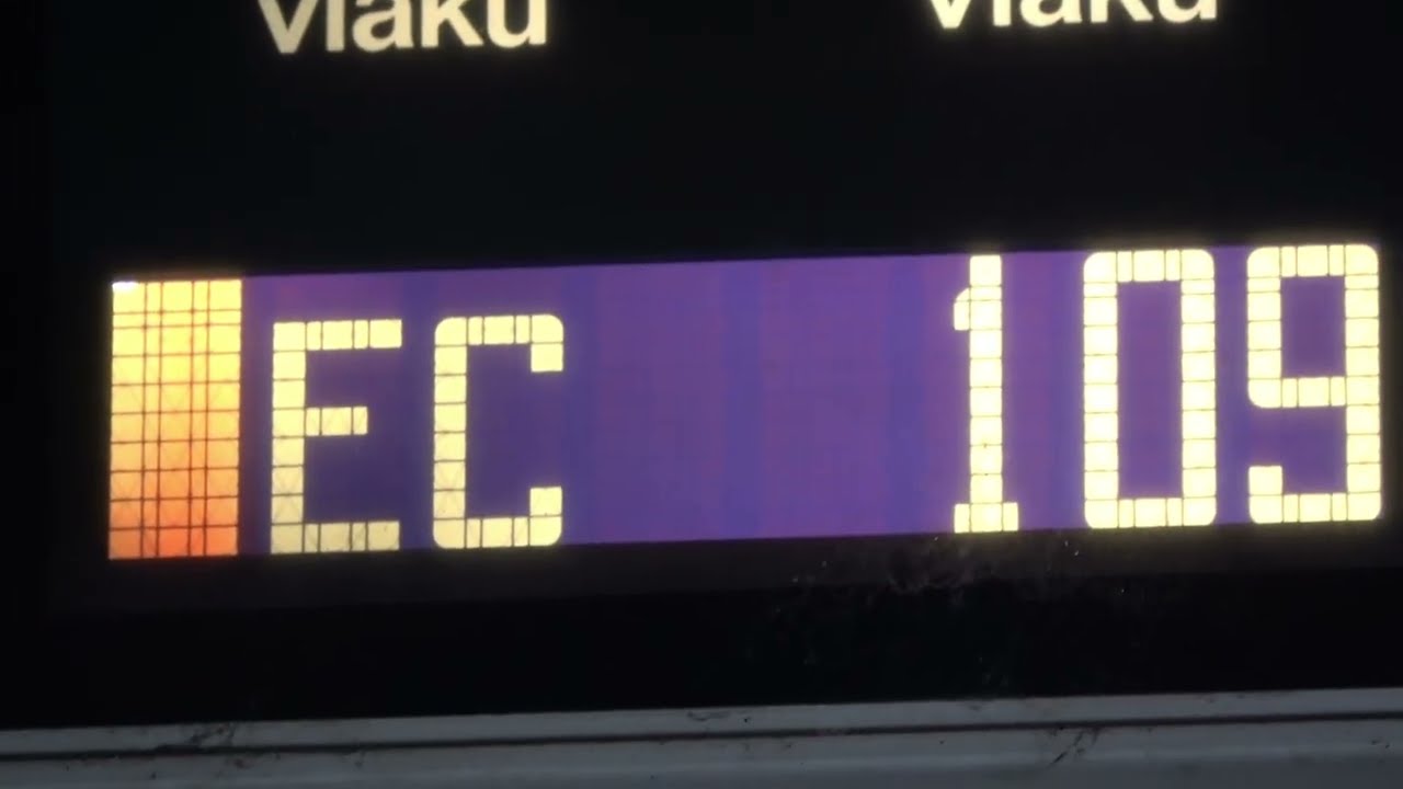 Infotabule Elektročas na vlakovém nádraží Bohumín