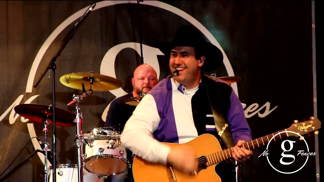 Garth Brooks Tribute Band No Fences Covers The Beaches of Cheyenne