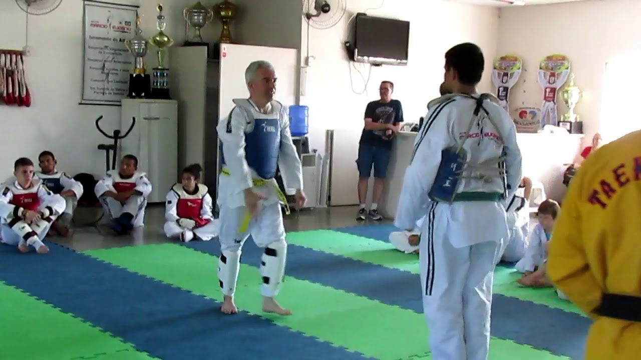 Taekwondo: Início após os 40 anos. Start after 40 years old.