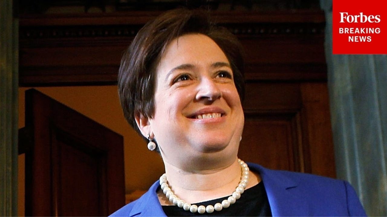 Elena Kagan Asks Attorney If His Argument Renders Key Term In Tort Statute 'Superfluous'