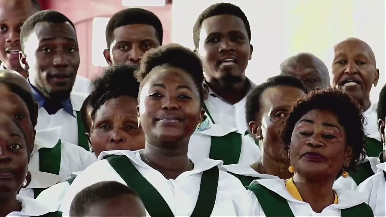 ETHAN AKIPIGA KINANDA KWAYA KUU KKKT KIMARA