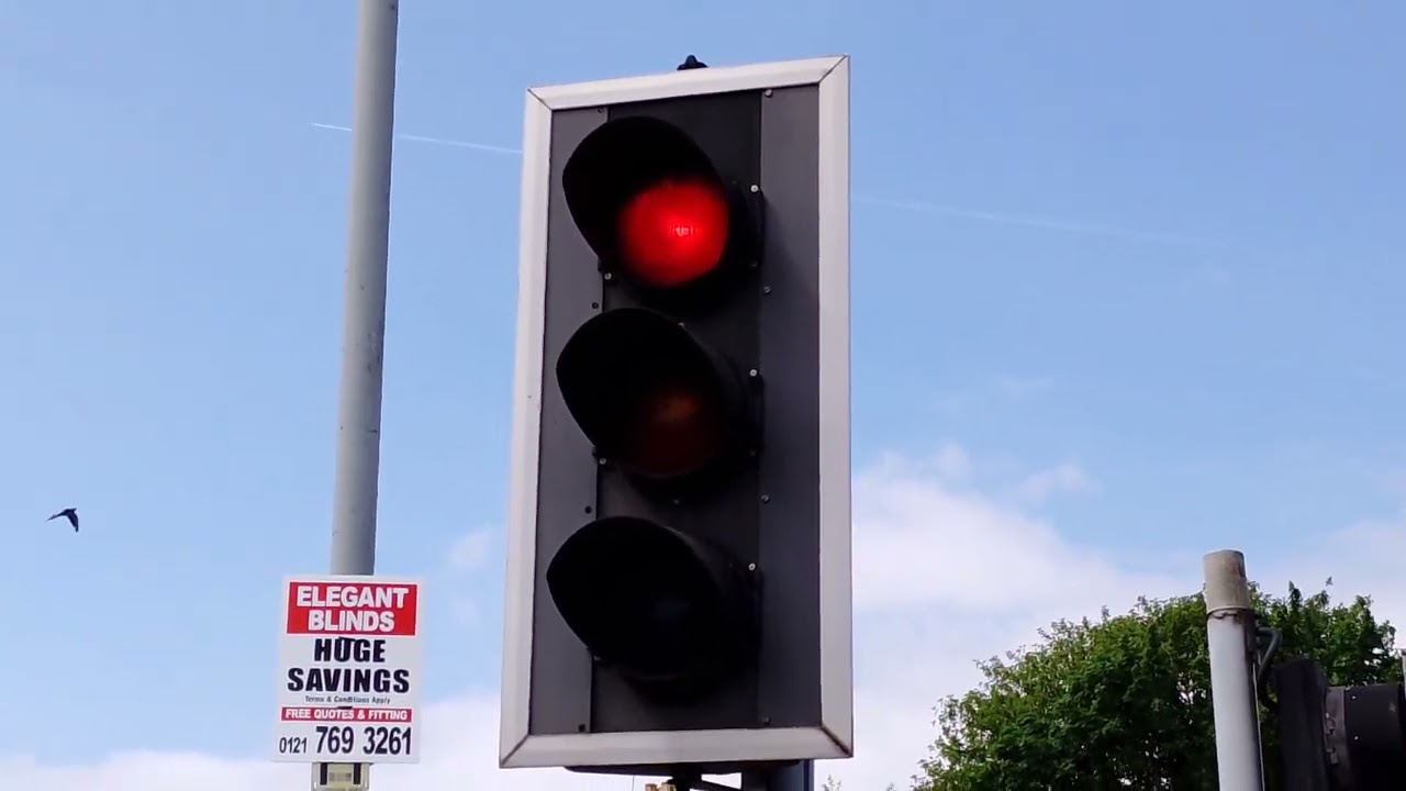 Mellors, PEEK and Siemens Halogen and Siemens LED Traffic Lights - Coventry Road Yardley Birmingham