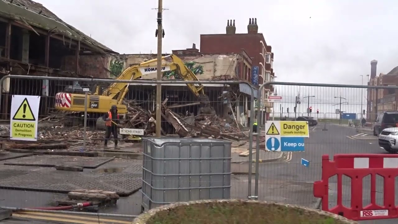 Hartes Store Demolition Day 2  Blackpool 10/092024