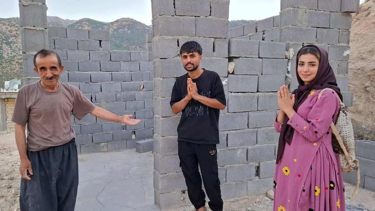 An Elderly Man Gifts a Controversial Shelter to a Nomadic Family