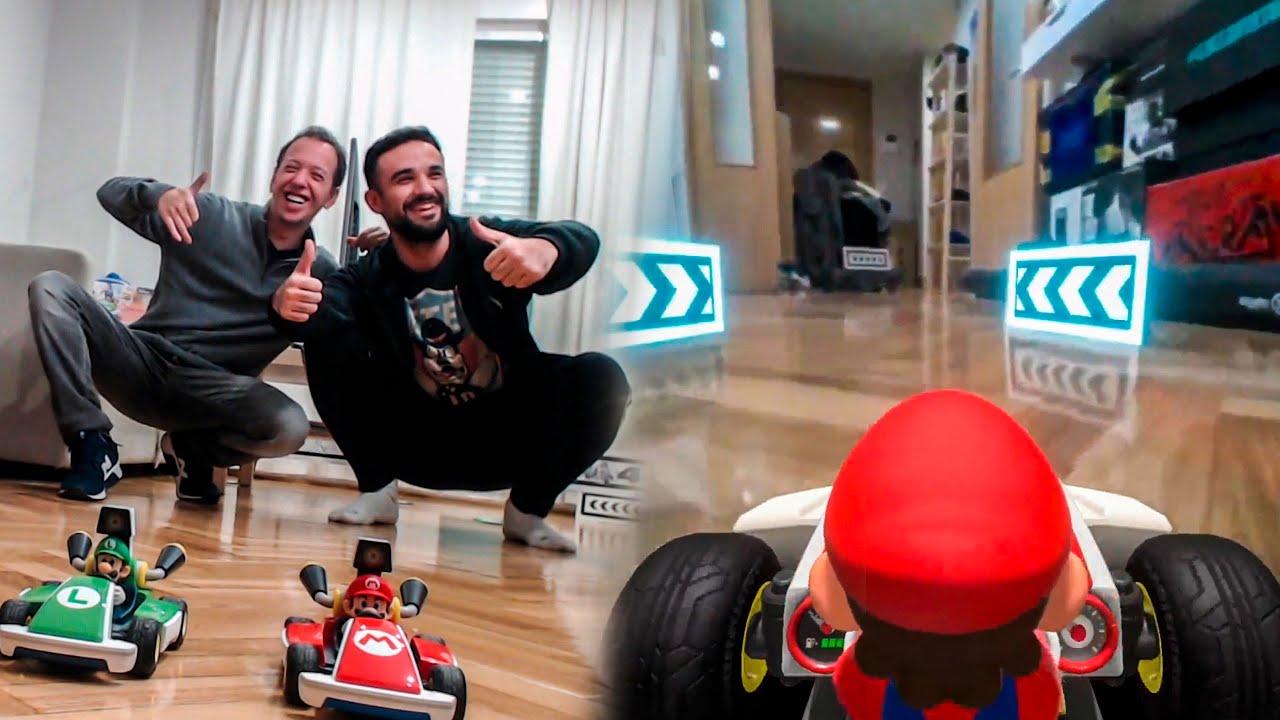 Mario Kart en mi salón con Knekro. FUMADÓN.