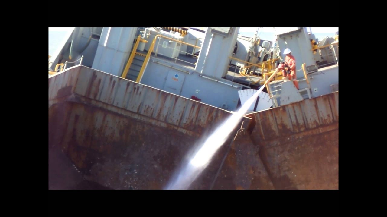 Split Hopper Barge Dump