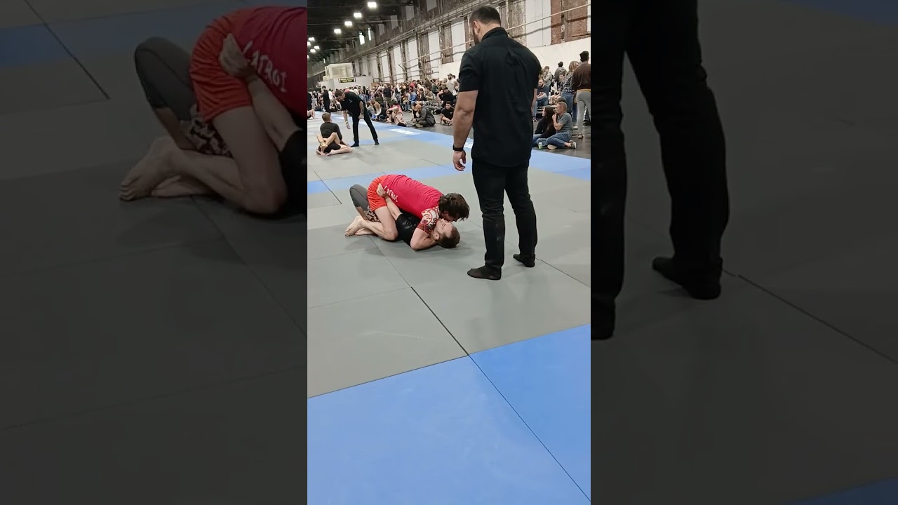 WhiteBelt match 150lbs. NOGi match 1