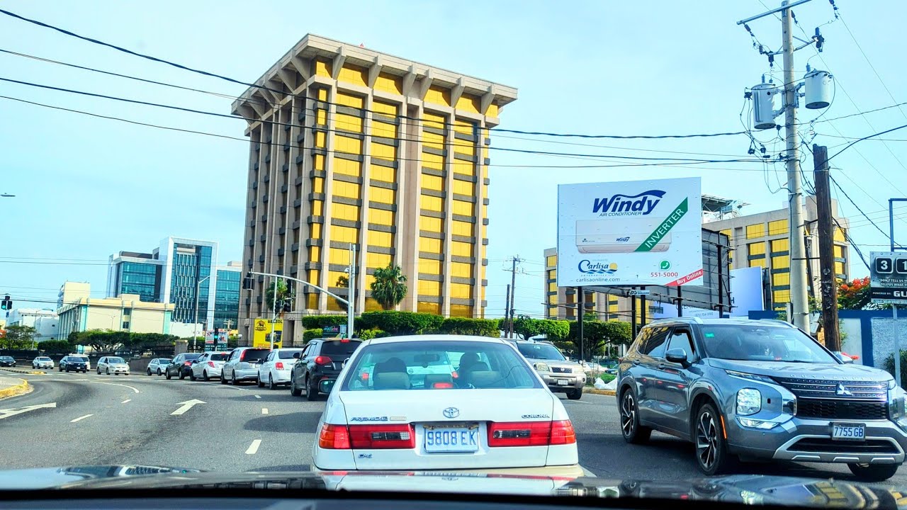 Kingston Jamaica RUSH HOUR drive - South Camp Road to Andrews Memorial Hospital via Lady Musgrave Rd