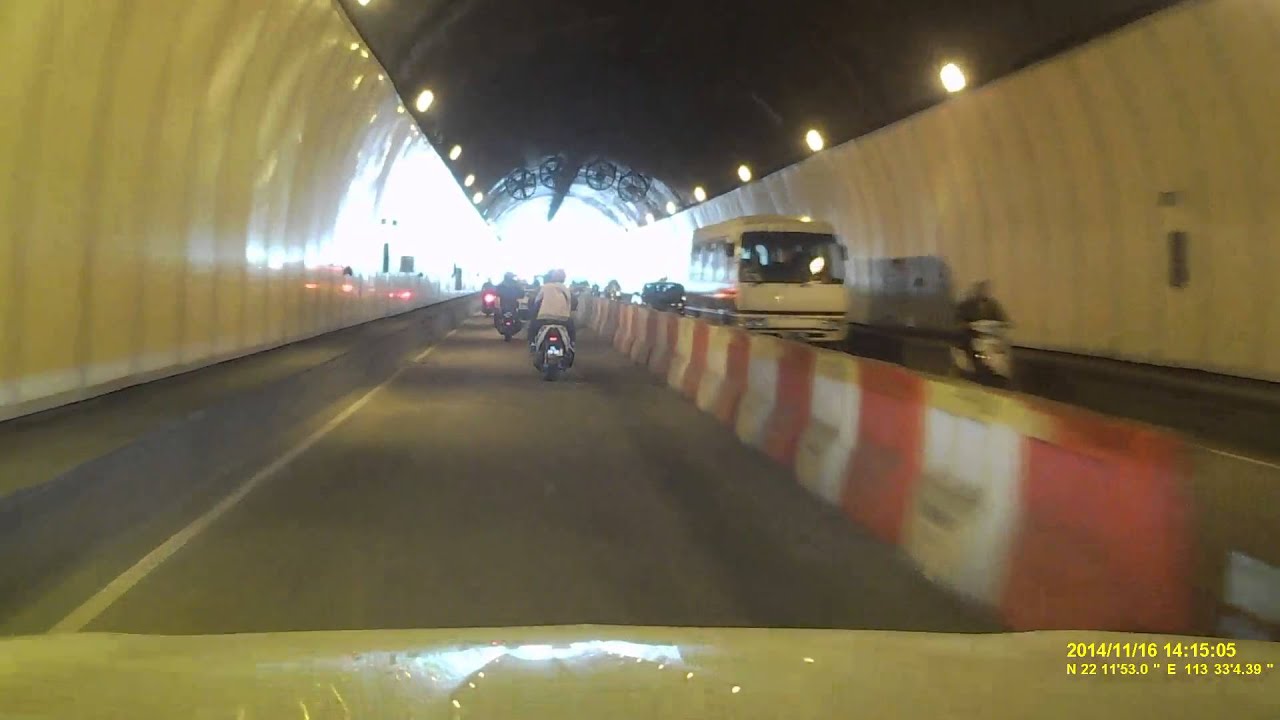 PHILIPS CVR700 GPS (TUNNEL TEST)