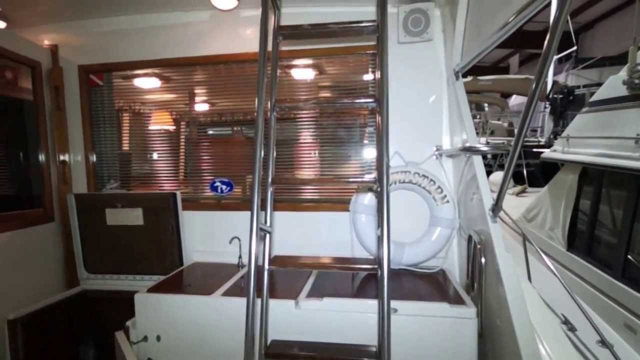 1983 Hatteras 50' Convertible  " 100% Freshwater"