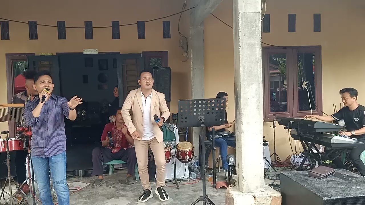 MODIS BAND FAMILY MELAYU DULU, BARENG IWAN VELLO