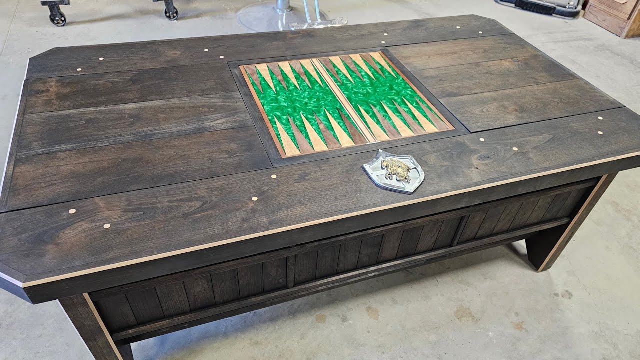Dragon Table за кулисами