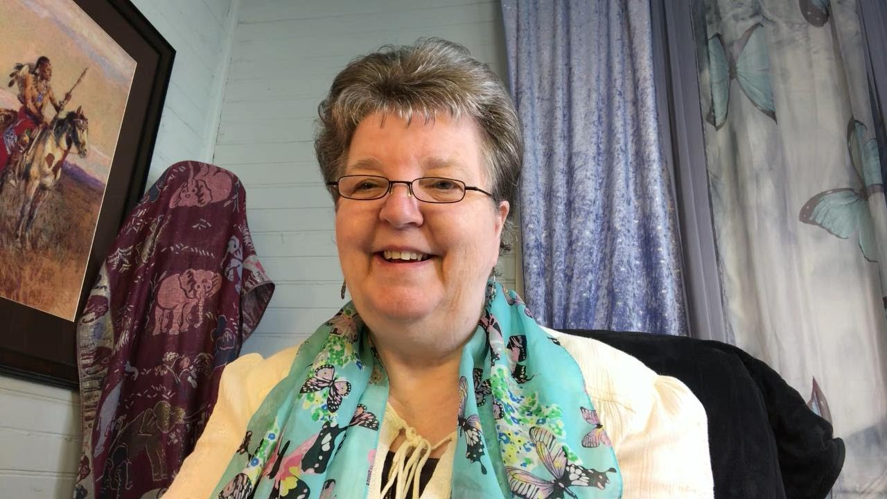 Flosstube #120 ~ Fancy Boots Update & Fabric Counts