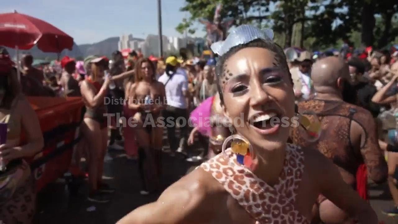 Revelers flock Rio's streets to cheer at carnival parties on Saturday