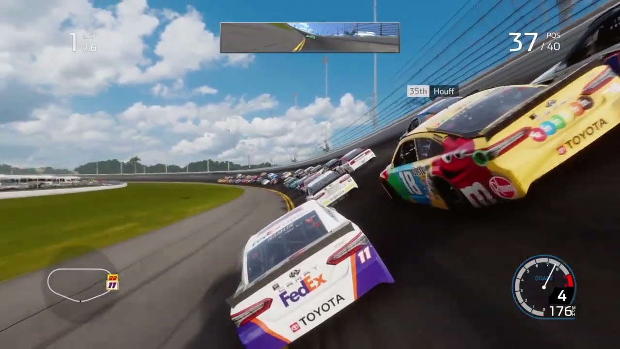 NASCAR Heat 5 Gameplay - Denny Hamlin at Daytona