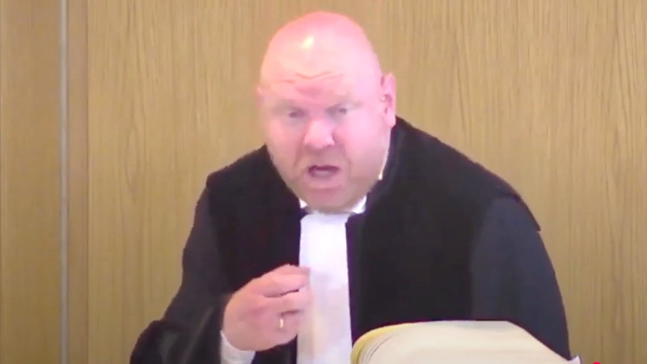 Ds. D.J. Diepenbroek | Mattheüs 13: 24-30 36-43 | De gelijkenis van de tarwe en het onkruid |