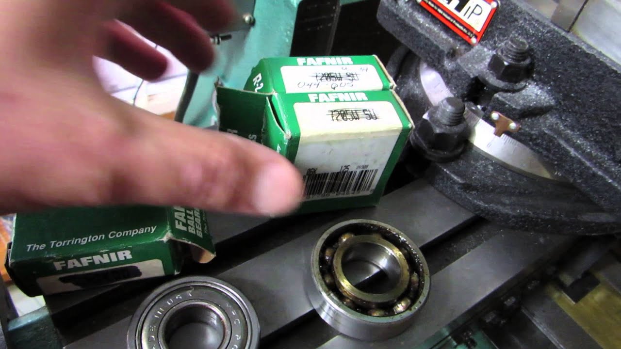 Clausing 8520 spindle bearing replacement and power feed demonstration