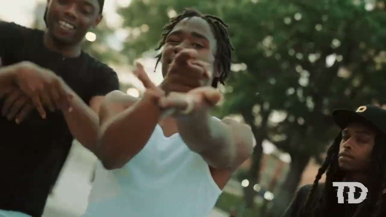 THF Gbaby - Man up Band up (Official Music Video)