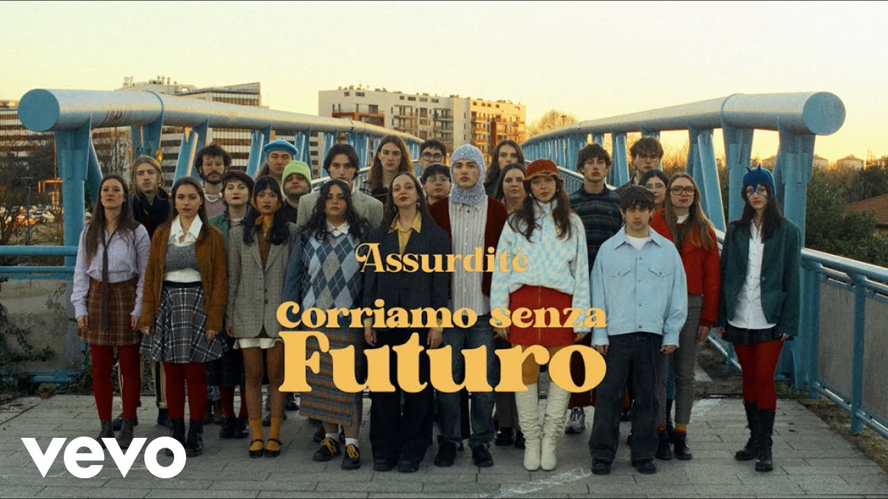 Assurditè - Corriamo senza futuro (Official Video)