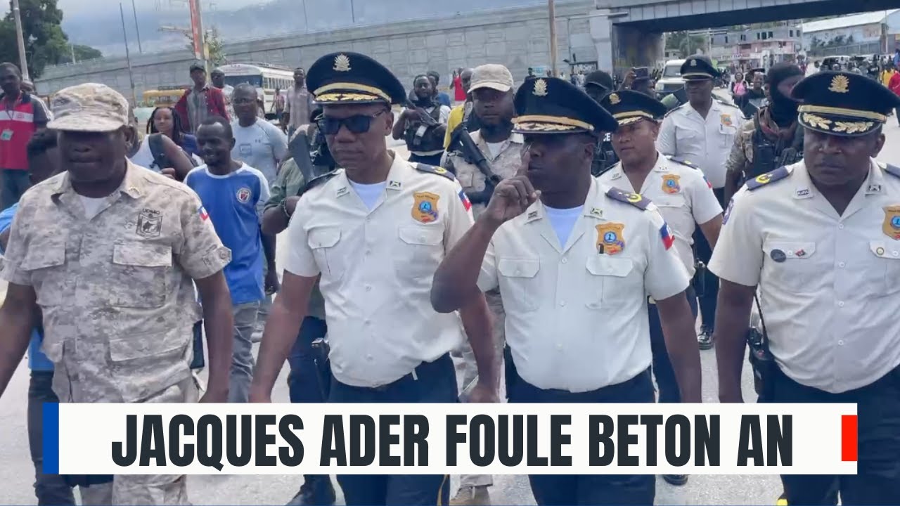 BÒN NOUVÈL - Kòmandan Jacques Ader foule BETON Kafou Ayopò pou relouvri komisarya Bandi te boule a