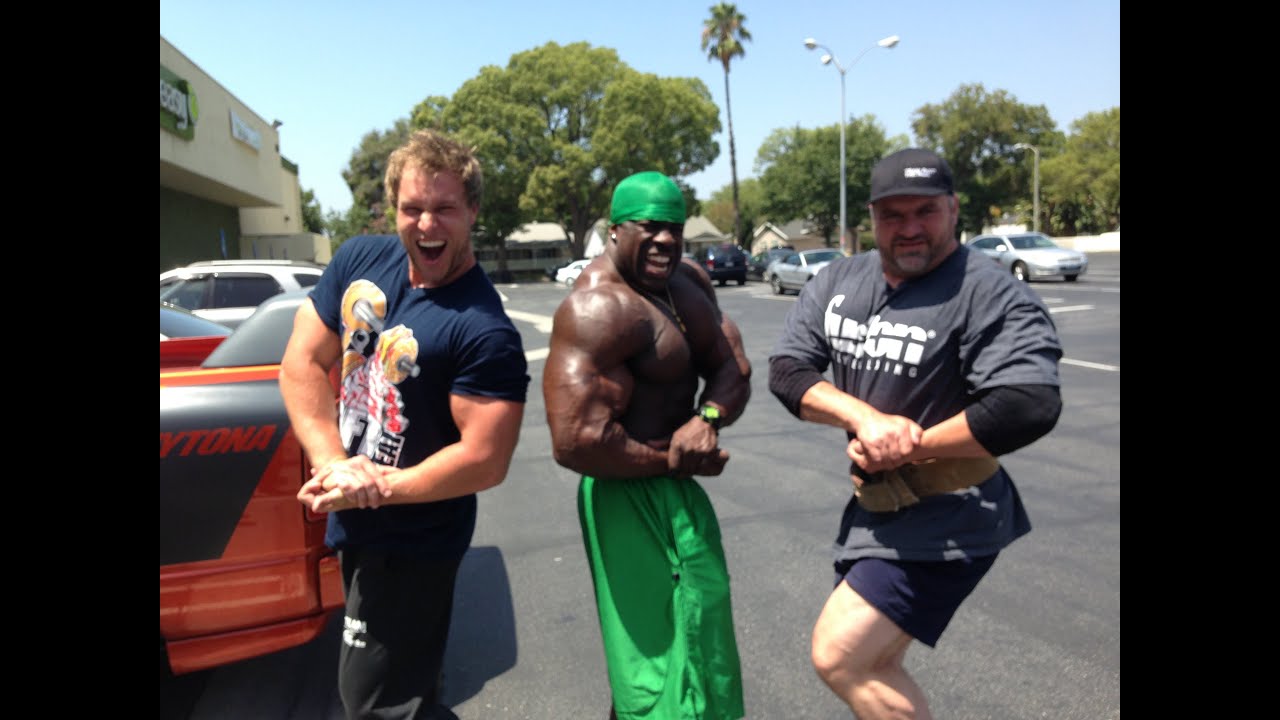 KaliMuscle FuriousPete - Ramen Challenge HyphyMud - Venice Beach