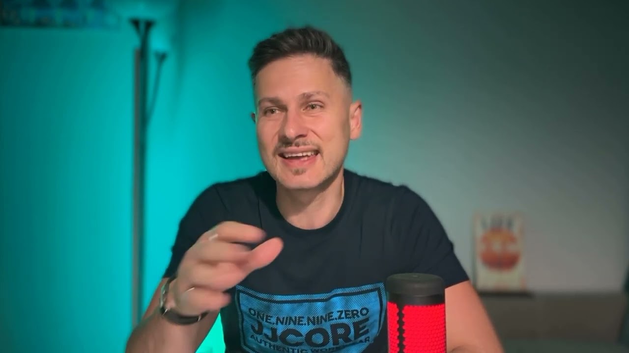 Что делать если девушка никогда не пишет первая