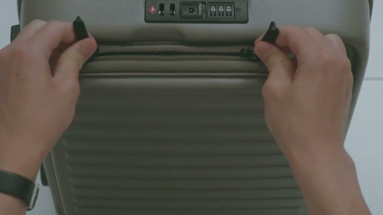 LOJEL / Cubo Carry-on