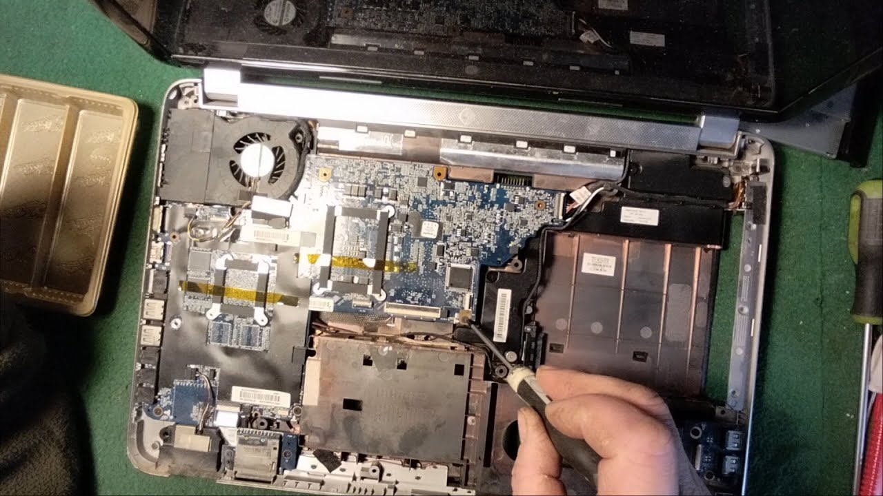 Laptop po piorunie? Wymiana płyty gł&oacute;wnej nie tylko w HP DV7 Pavilion