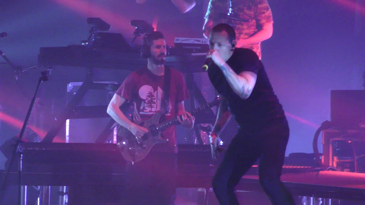 Linkin Park 2017-06-15 Cracow, Tauron Arena, Poland - A Place for My Head (4K 2160p)