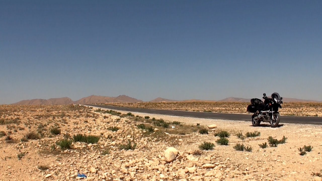 Road Trip moto - Lippo on ze rode: ALGÉRIE - Troisième partie - Bou Saâda à Batna