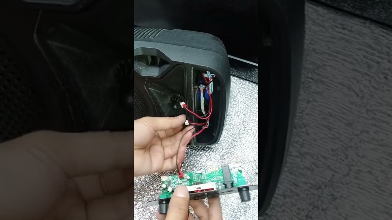 HOW TO CONVERT CHARGING PORT FOR BLUETOOTH SPEAkER.VERY EASY
