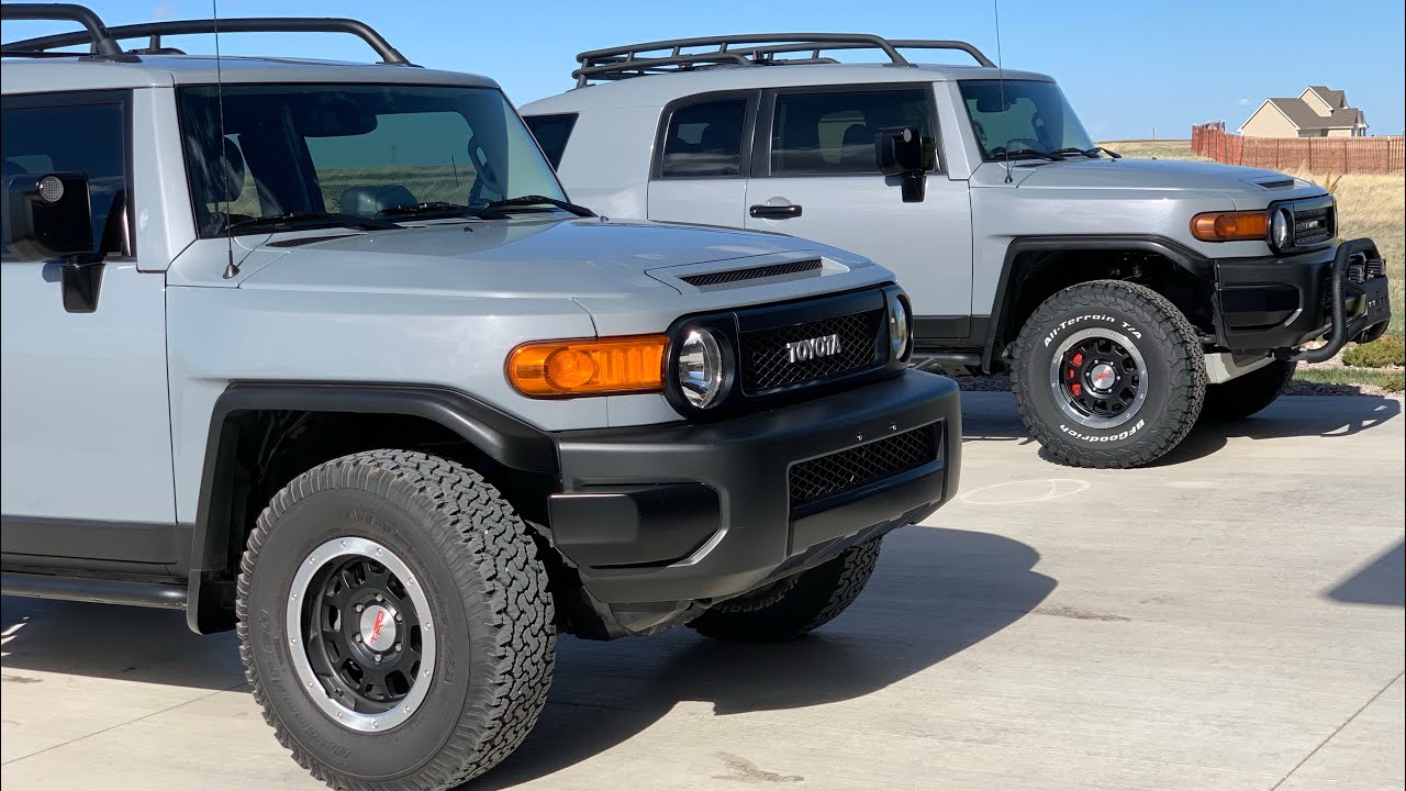 Side by Side Comparison of My TWO 2013 Toyota FJ Cruiser Trail Teams! Which would you pick?